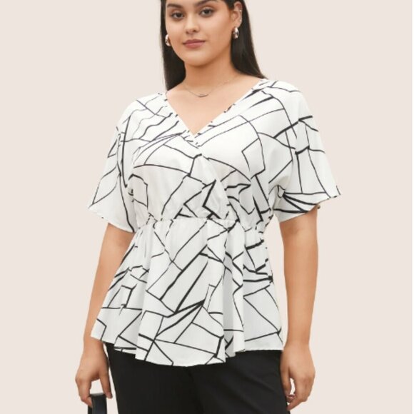 BloomChic Plus Size 3XL Geometric Overlap Collar Ruffle Sleeve Blouse us 22 - Picture 1 of 6